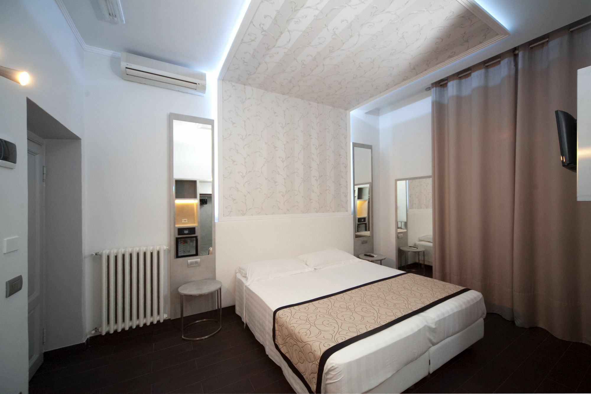 B&B Residenza Le Fonticine Florens Exteriör bild